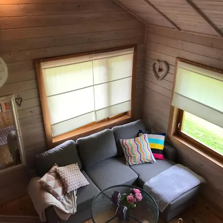 Rum i privatbostad Laasi Cozy *