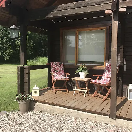 Rum i privatbostad Laasi Cozy Kaigutsi